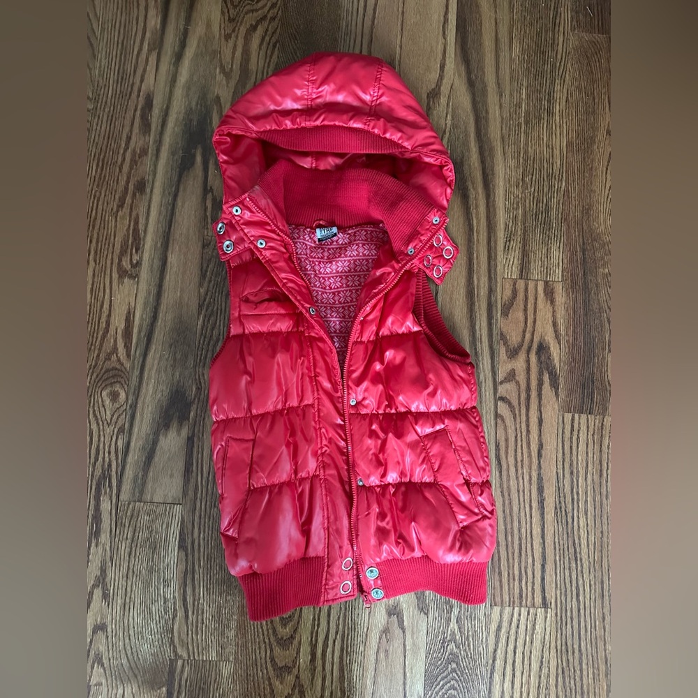 ZARA TRF Collection Red Puffer Vest with Hood